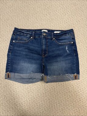 Wonderly Dark Wash Denim Rolled Hem Shorts